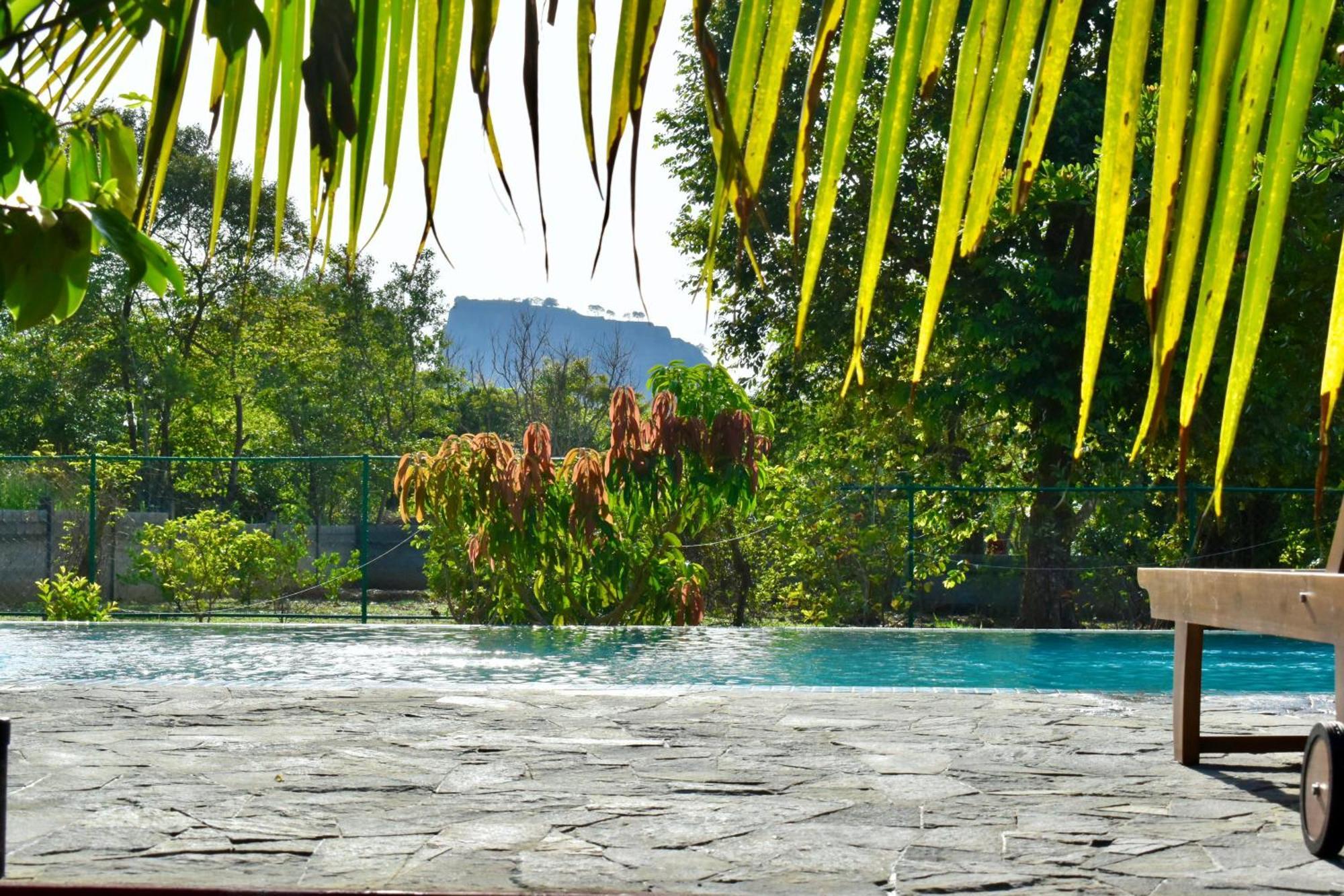 Sinhagiri Villa Σιγκιρίγια Εξωτερικό φωτογραφία